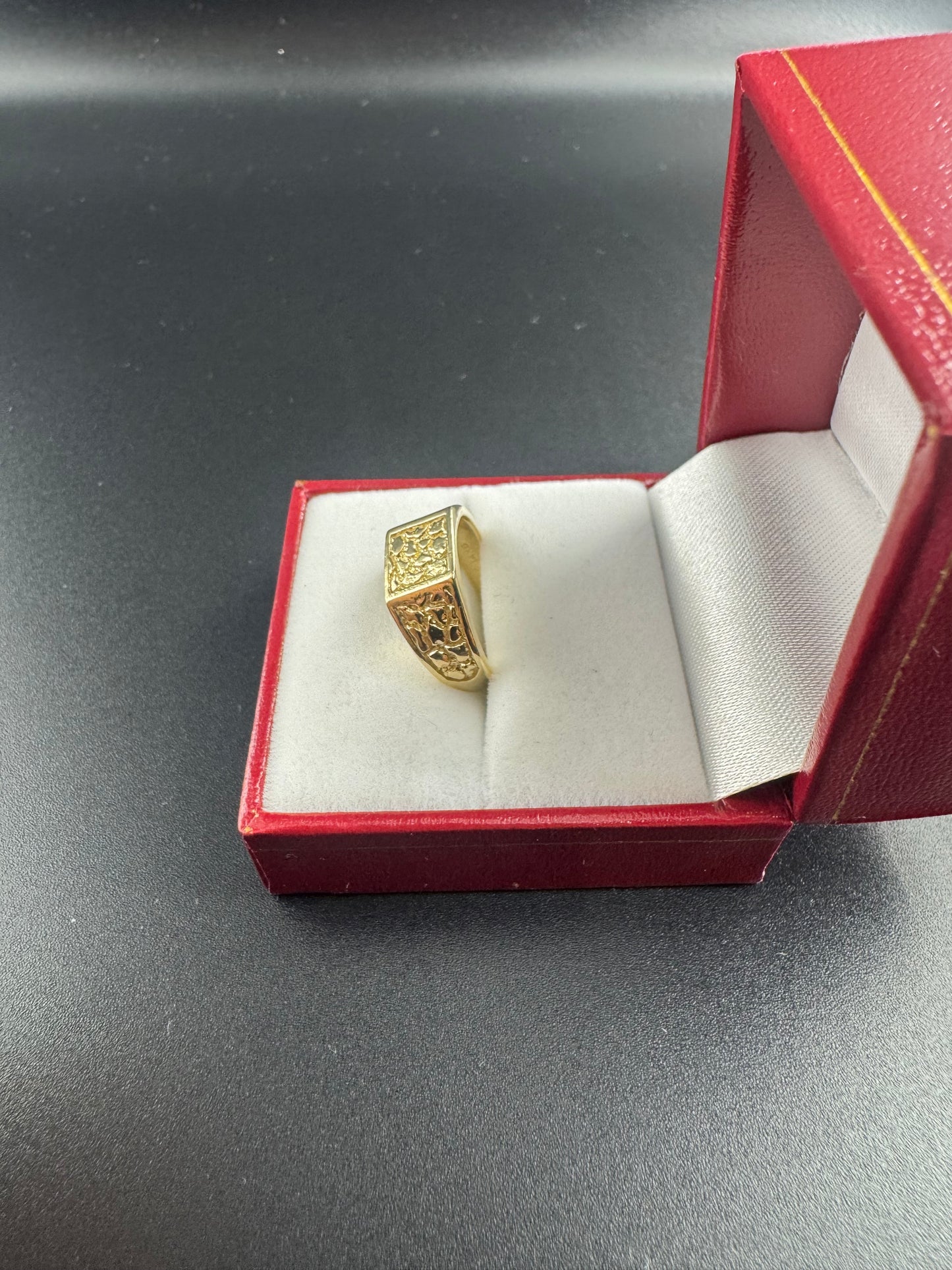 WOMENS SQUARE NUGGET RING