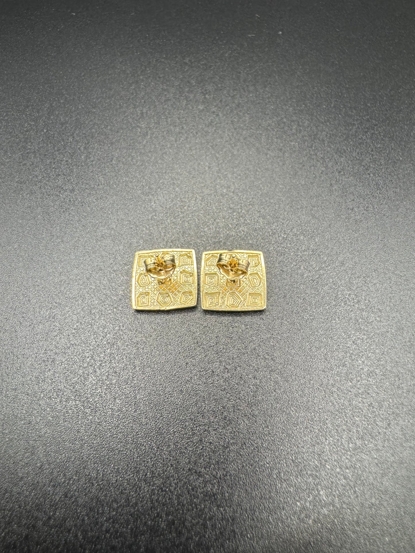 14K MENS SQUARE NUGGET EARINGS
