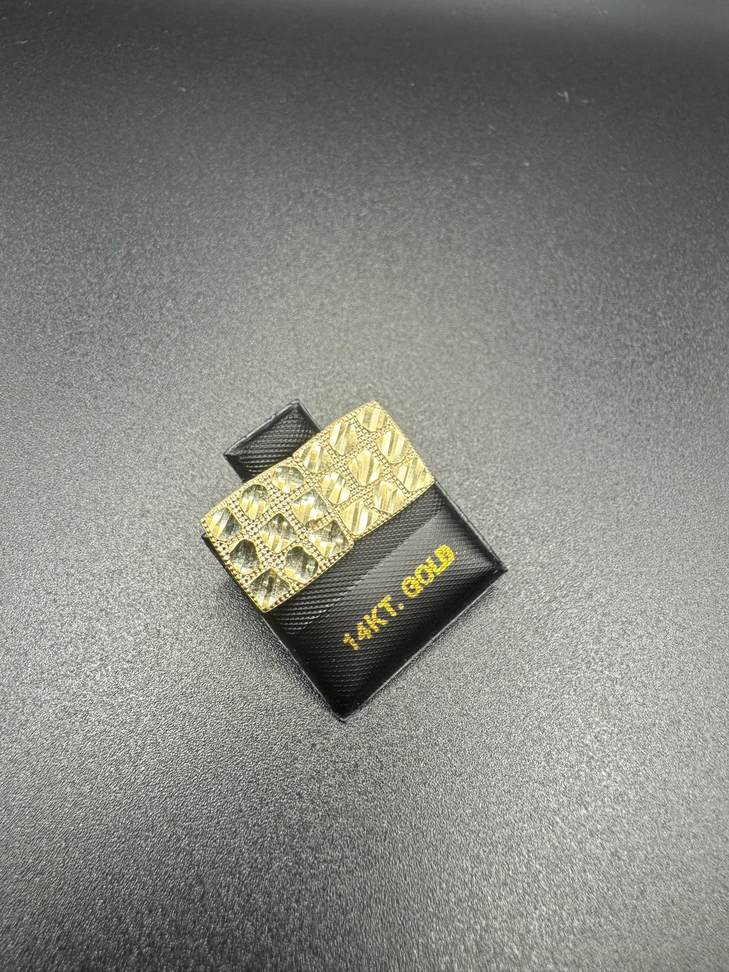 14K MENS SQUARE NUGGET EARINGS