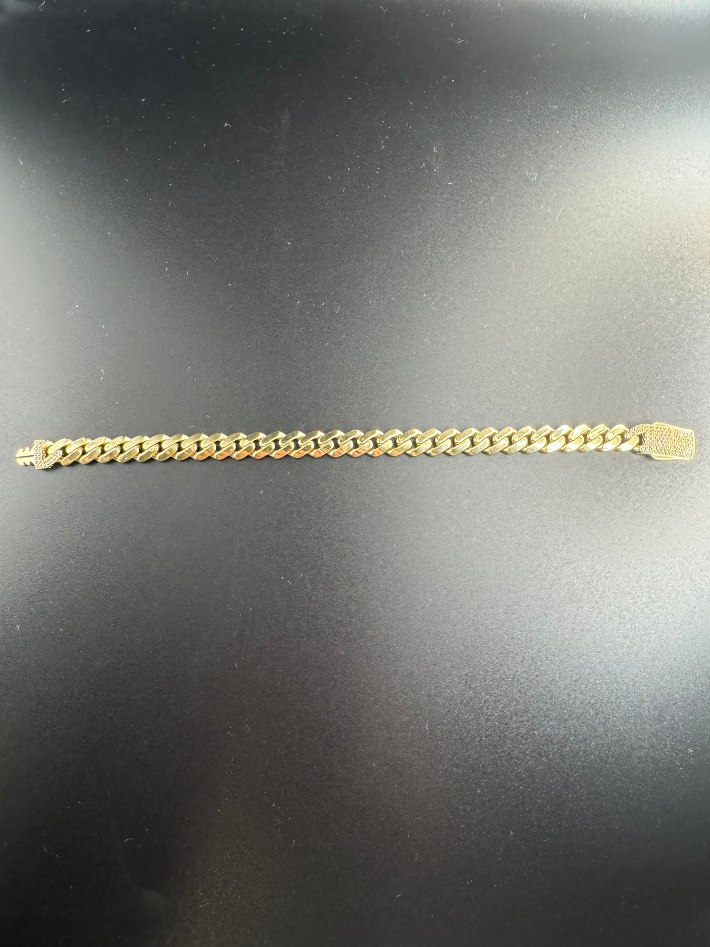 hollow monaco bracelet with zircons