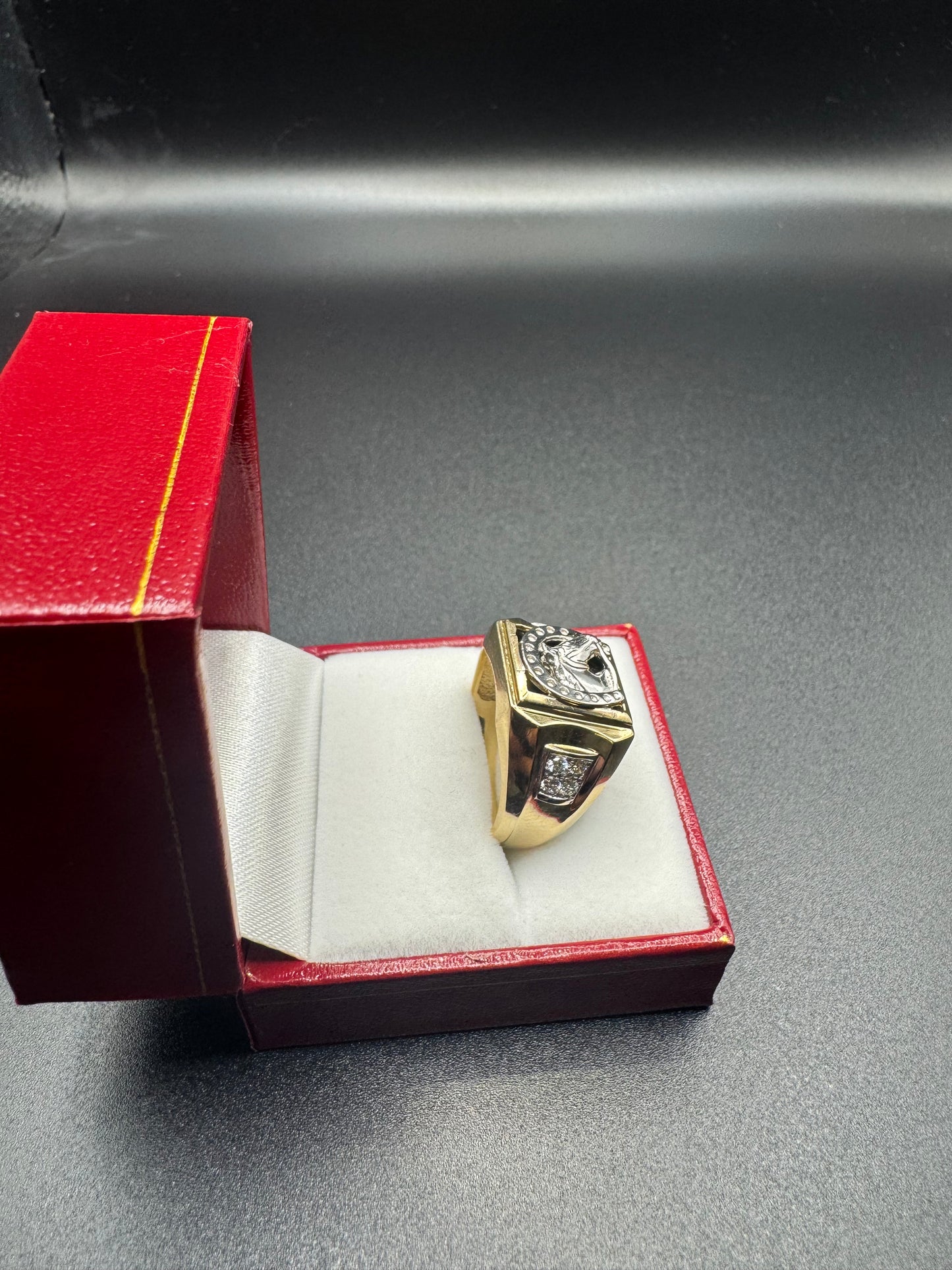 MENS white gold horseshoe ring